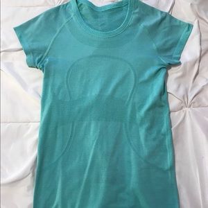 LULULEMON Turquoise Swiftly Tech Short Sleeve